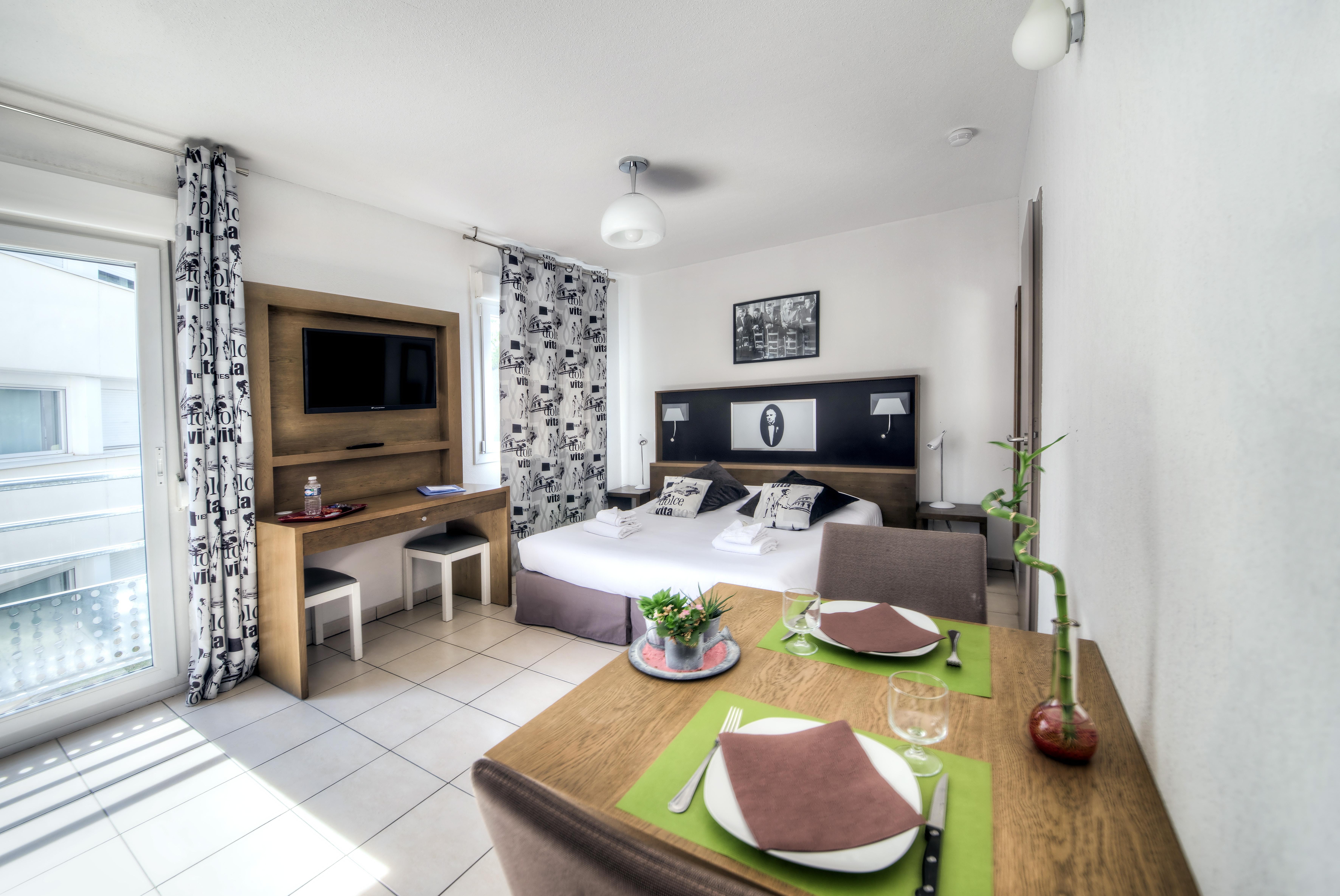 Comfort Aparthotel Antibes Le Maestria Екстериор снимка