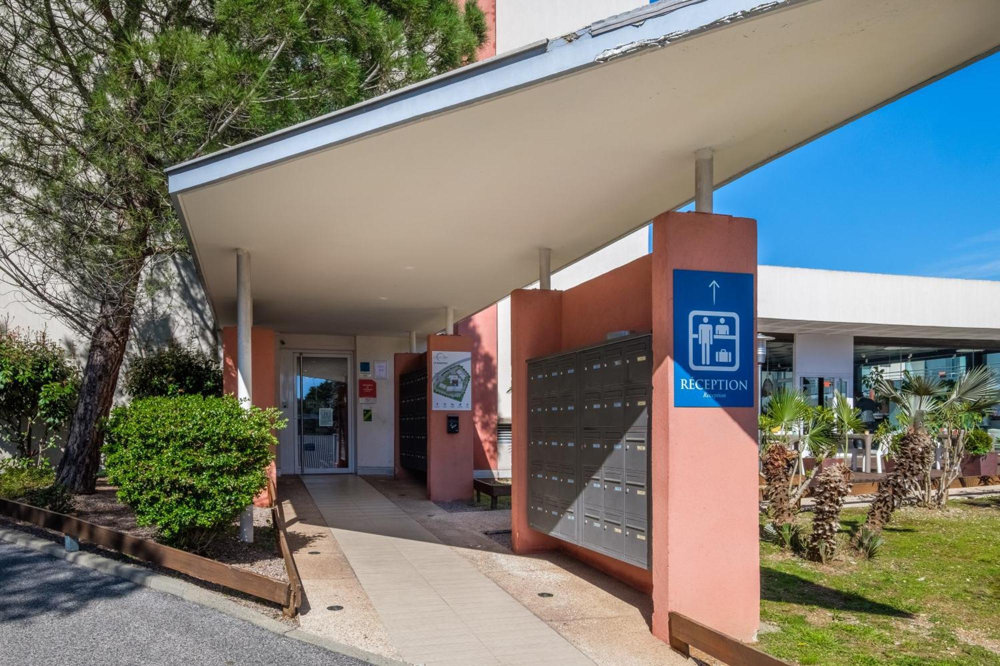 Comfort Aparthotel Antibes Le Maestria Екстериор снимка