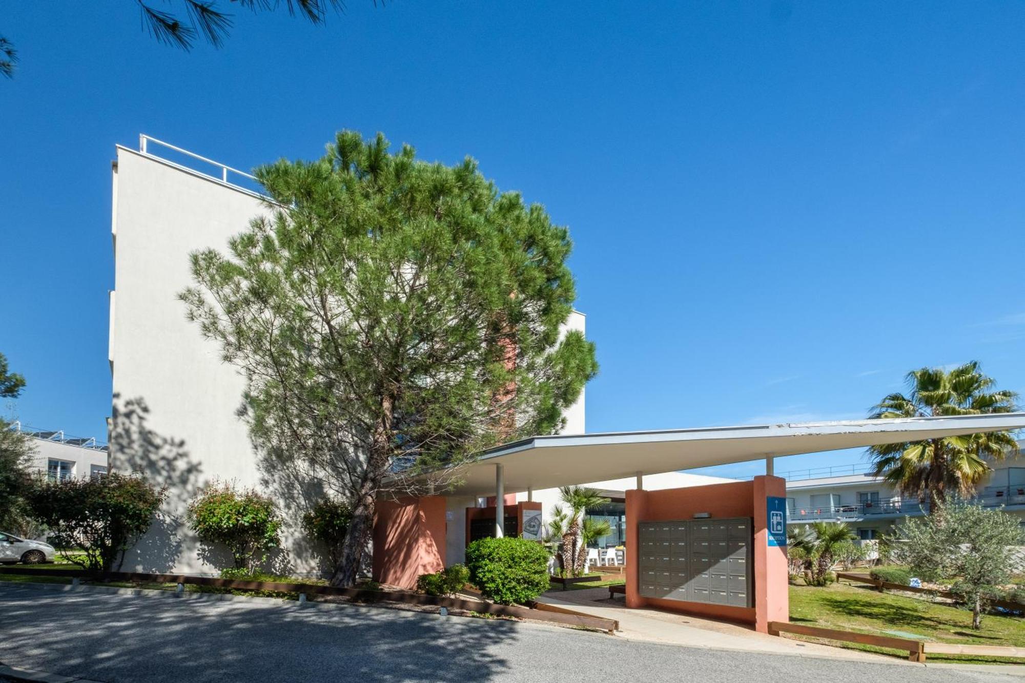 Comfort Aparthotel Antibes Le Maestria Екстериор снимка