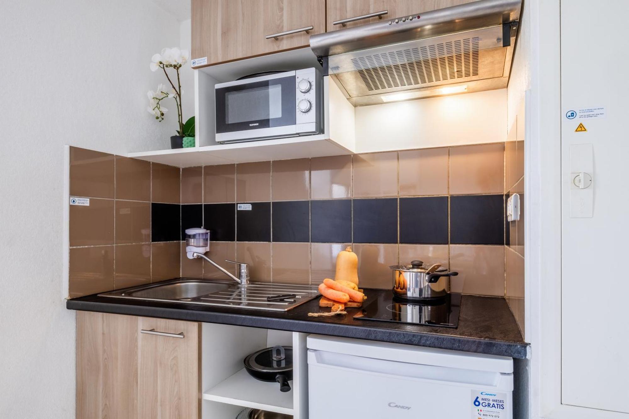 Comfort Aparthotel Antibes Le Maestria Екстериор снимка