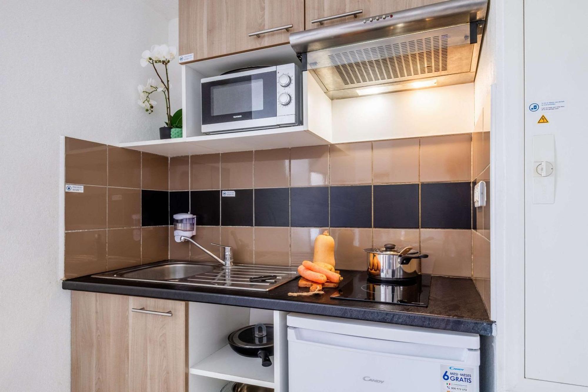 Comfort Aparthotel Antibes Le Maestria Екстериор снимка
