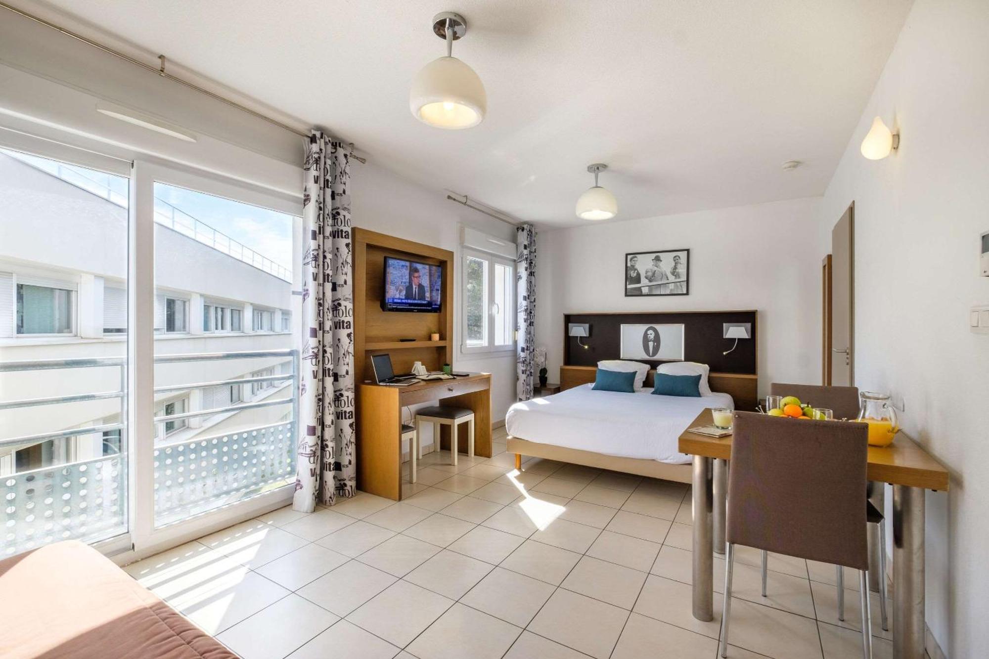 Comfort Aparthotel Antibes Le Maestria Екстериор снимка